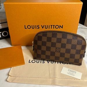 Authentic LV small cosmetic pouch